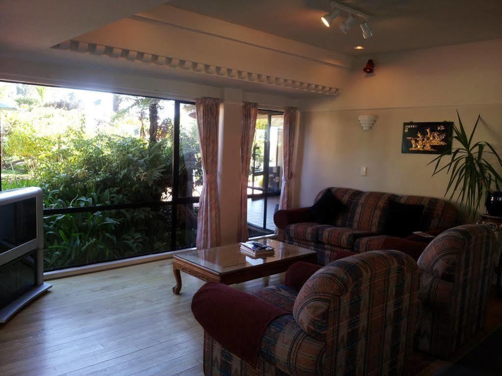 Aloha Lodge Beachside Accommodation Nelson Esterno foto