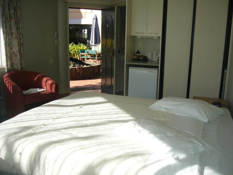 Aloha Lodge Beachside Accommodation Nelson Esterno foto