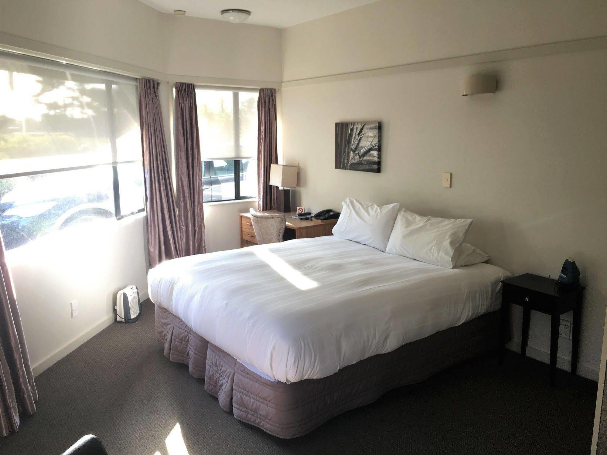 Aloha Lodge Beachside Accommodation Nelson Esterno foto